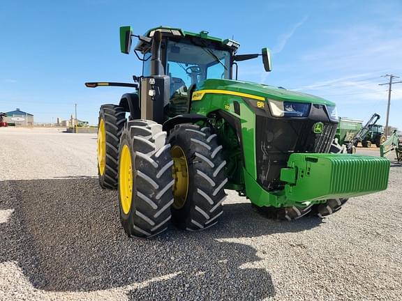 Image of John Deere 8R 370 Primary image