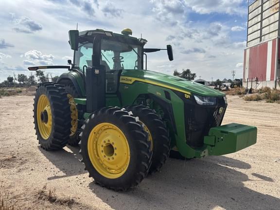 Image of John Deere 8R 370 Primary image