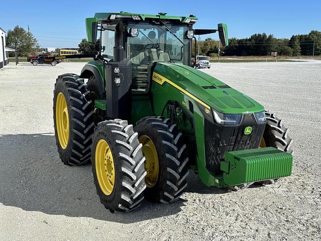 Image of John Deere 8R 370 equipment image 2