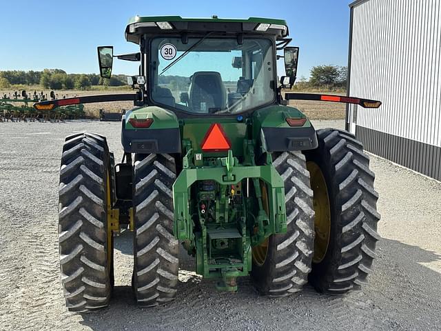 Image of John Deere 8R 370 equipment image 1