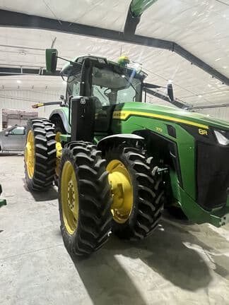 Image of John Deere 8R 370 equipment image 1
