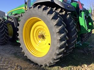 Main image John Deere 8R 370 16