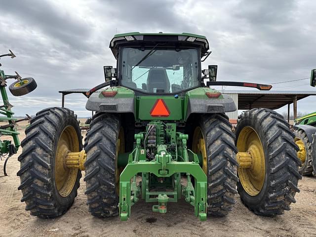 Image of John Deere 8R 370 equipment image 4