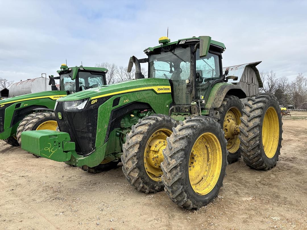 Image of John Deere 8R 370 Primary image