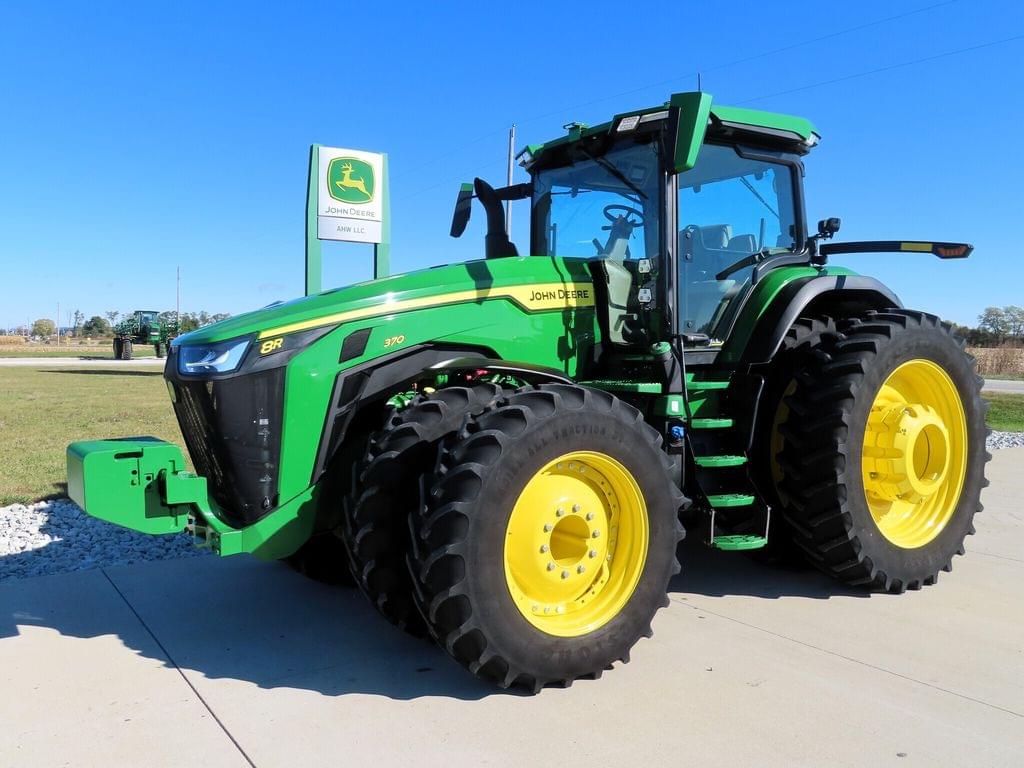 Image of John Deere 8R 370 Primary image