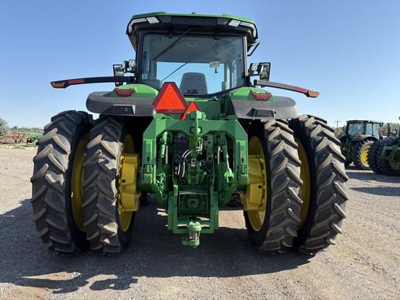 Image of John Deere 8R 370 equipment image 3
