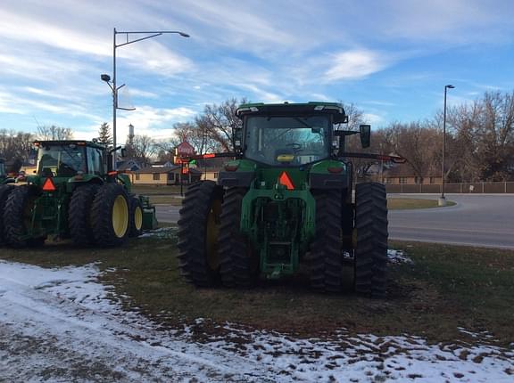 Image of John Deere 8R 370 equipment image 2