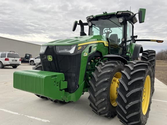 Image of John Deere 8R 370 equipment image 3