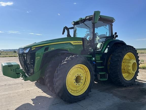 Image of John Deere 8R 370 equipment image 1