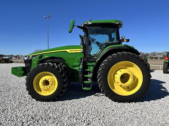 Image of John Deere 8R 370 equipment image 1