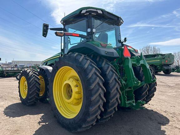 Image of John Deere 8R 370 equipment image 2