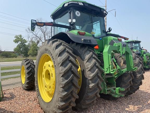 Image of John Deere 8R 370 equipment image 2