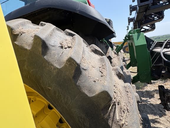 Image of John Deere 8R 370 equipment image 4