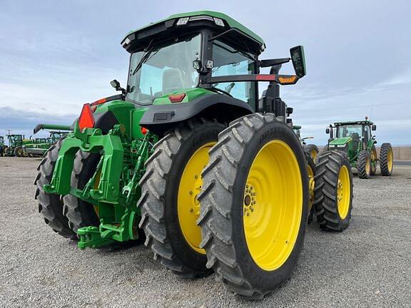 Image of John Deere 8R 370 equipment image 4