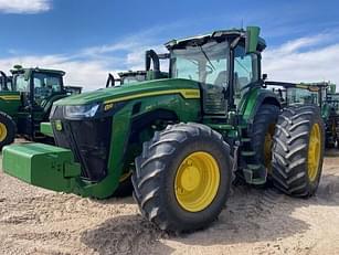 Main image John Deere 8R 370 5