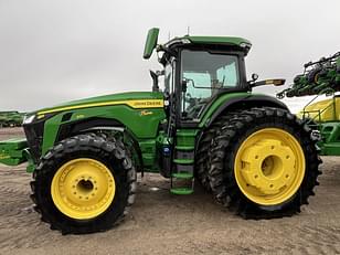 Main image John Deere 8R 370 9