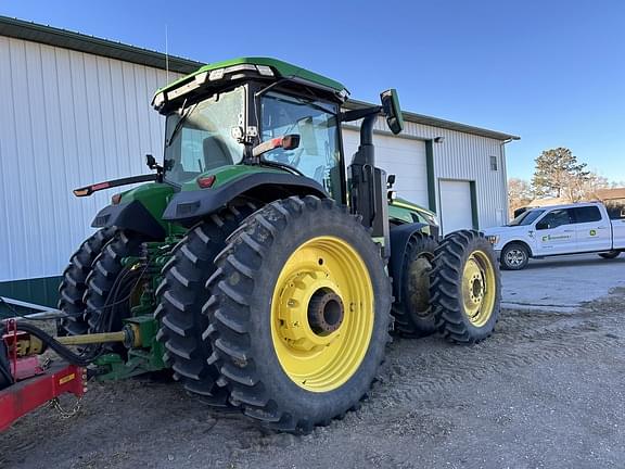 Image of John Deere 8R 370 equipment image 2