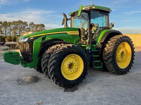 Image of John Deere 8R 370 Primary image