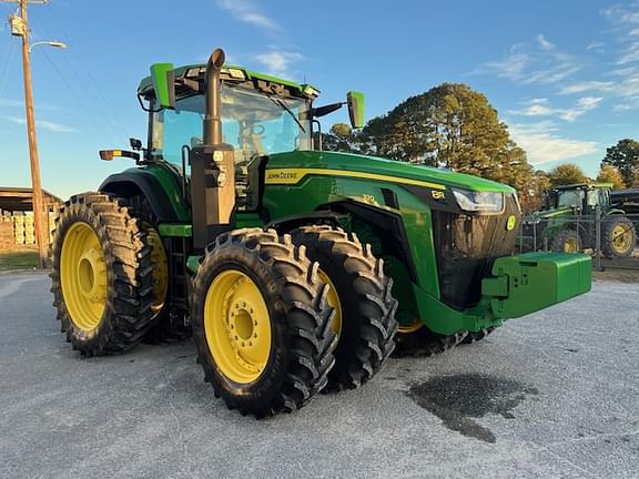 Image of John Deere 8R 370 equipment image 3