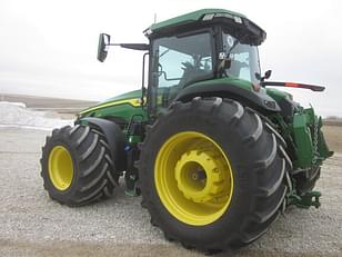 Main image John Deere 8R 370 5