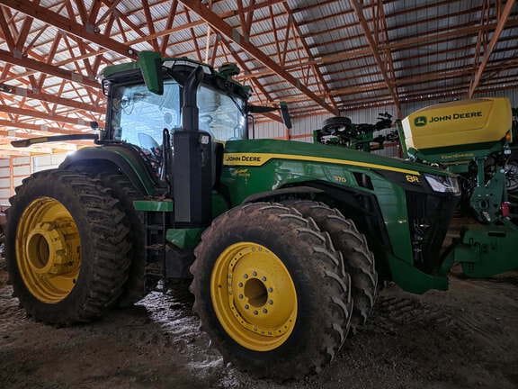 2022 John Deere 8R 370 Equipment Image0