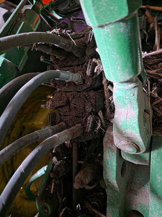 Image of John Deere 8R 370 equipment image 1