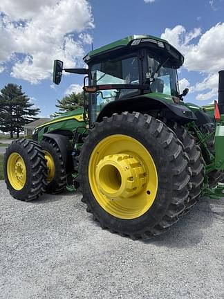 Image of John Deere 8R 370 equipment image 1