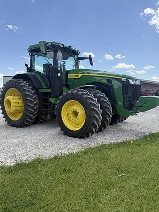 Image of John Deere 8R 370 equipment image 4
