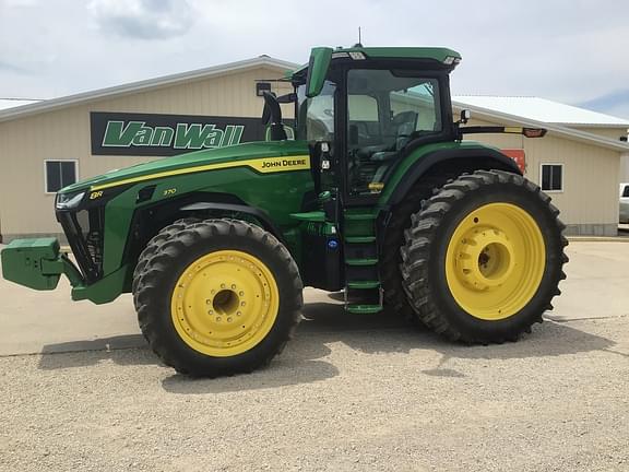 Image of John Deere 8R 370 Primary image