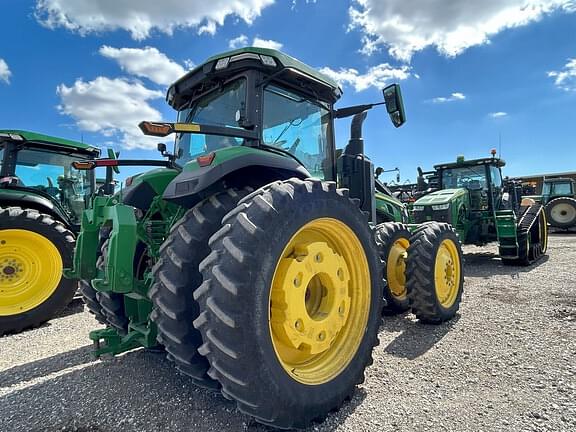 Image of John Deere 8R 370 equipment image 3