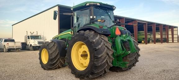 Image of John Deere 8R 370 equipment image 3