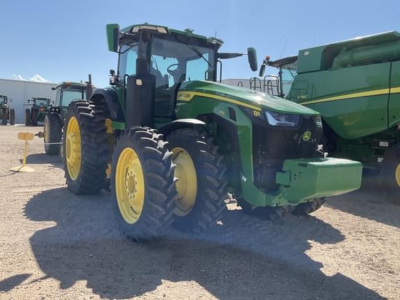 Image of John Deere 8R 370 equipment image 1