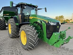 Main image John Deere 8R 370 5