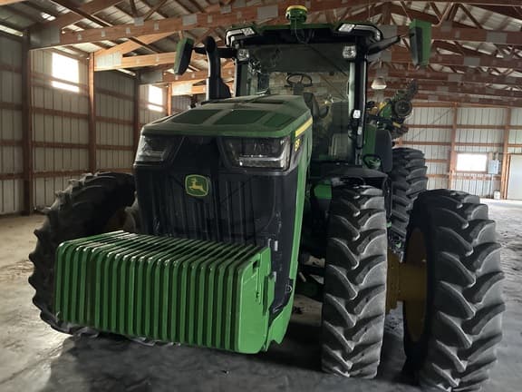 Image of John Deere 8R 370 equipment image 1