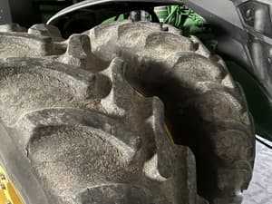 2022 John Deere 8R 370 Image
