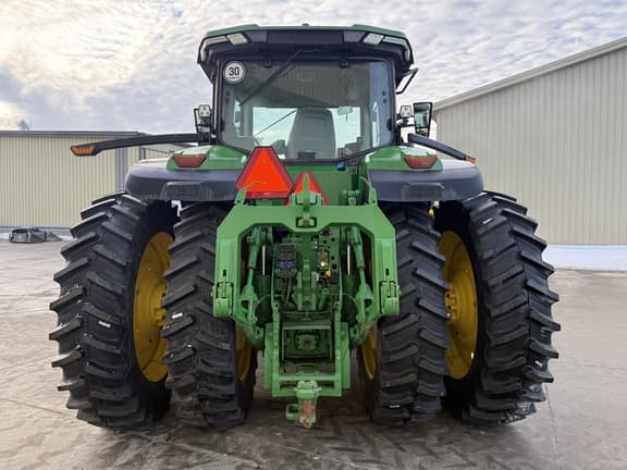 Image of John Deere 8R 370 equipment image 3