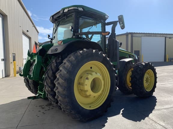 Image of John Deere 8R 370 equipment image 2