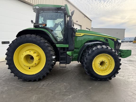 Image of John Deere 8R 370 equipment image 1