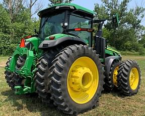 Main image John Deere 8R 370 3