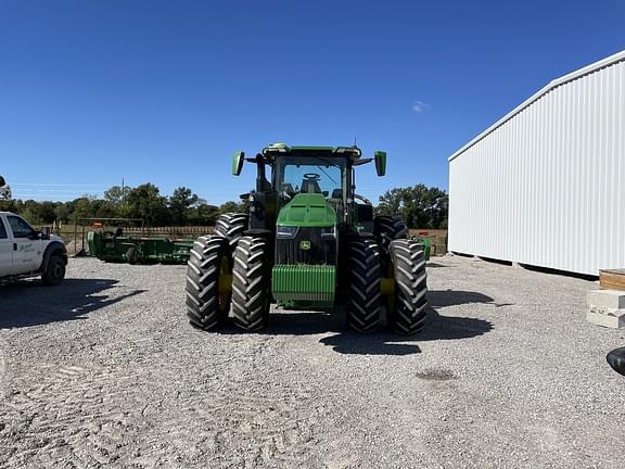 Image of John Deere 8R 370 equipment image 2