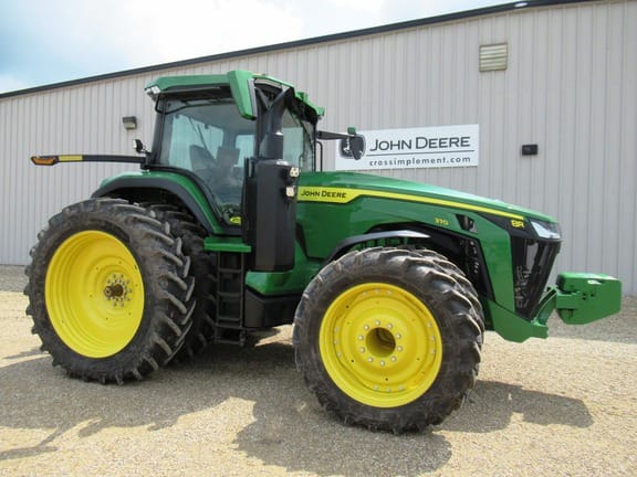 2022 John Deere 8R 370 Equipment Image0