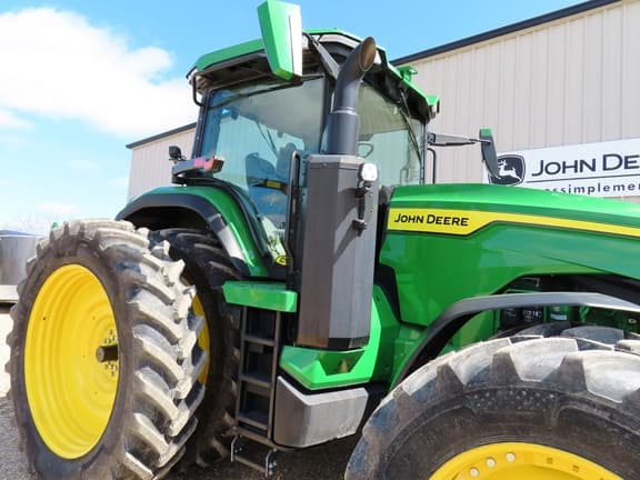 Image of John Deere 8R 370 equipment image 4
