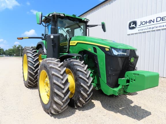 Image of John Deere 8R 370 equipment image 4