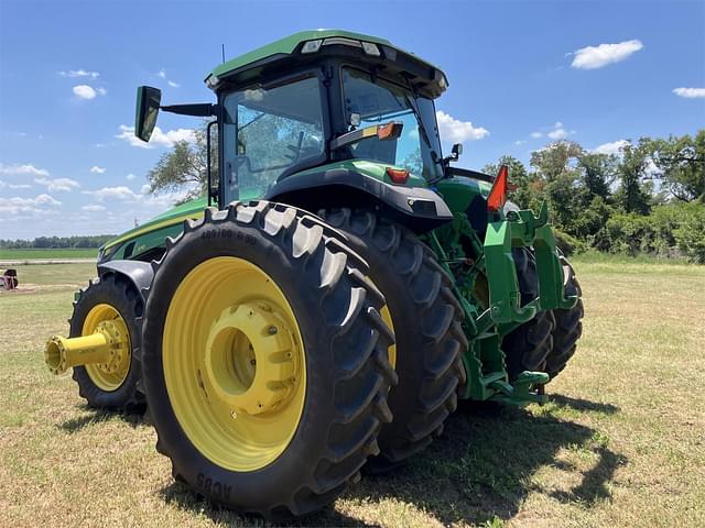 Image of John Deere 8R 370 equipment image 2