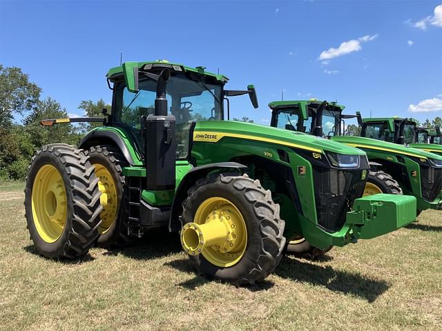 Image of John Deere 8R 370 equipment image 1