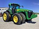 2022 John Deere 8R 370 Image