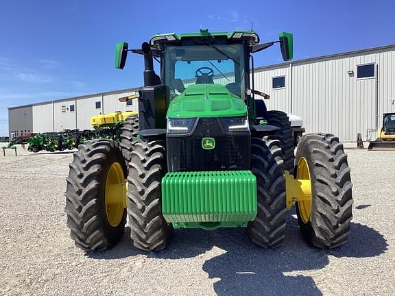 Image of John Deere 8R 370 equipment image 1