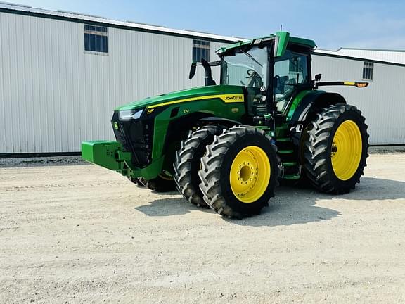 Image of John Deere 8R 370 equipment image 1