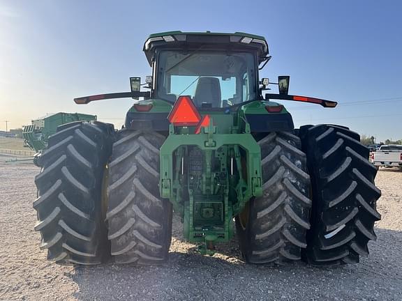Image of John Deere 8R 370 equipment image 3