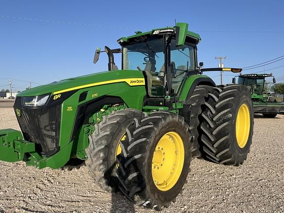 Image of John Deere 8R 370 Primary image